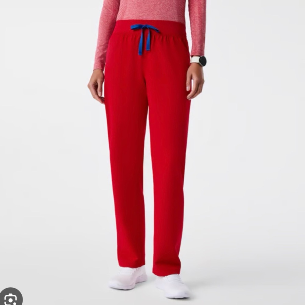 NWOT Figs Women's Livingston High Waisted Scrub Pants - Winning Red - XS